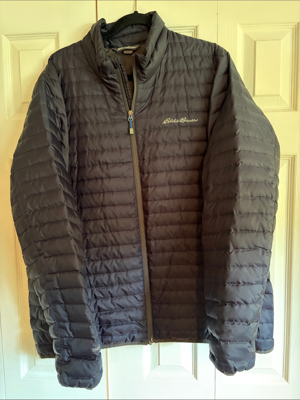 Eddie Bauer Men's Dark Navy Quilted Packable Puffer Jacket